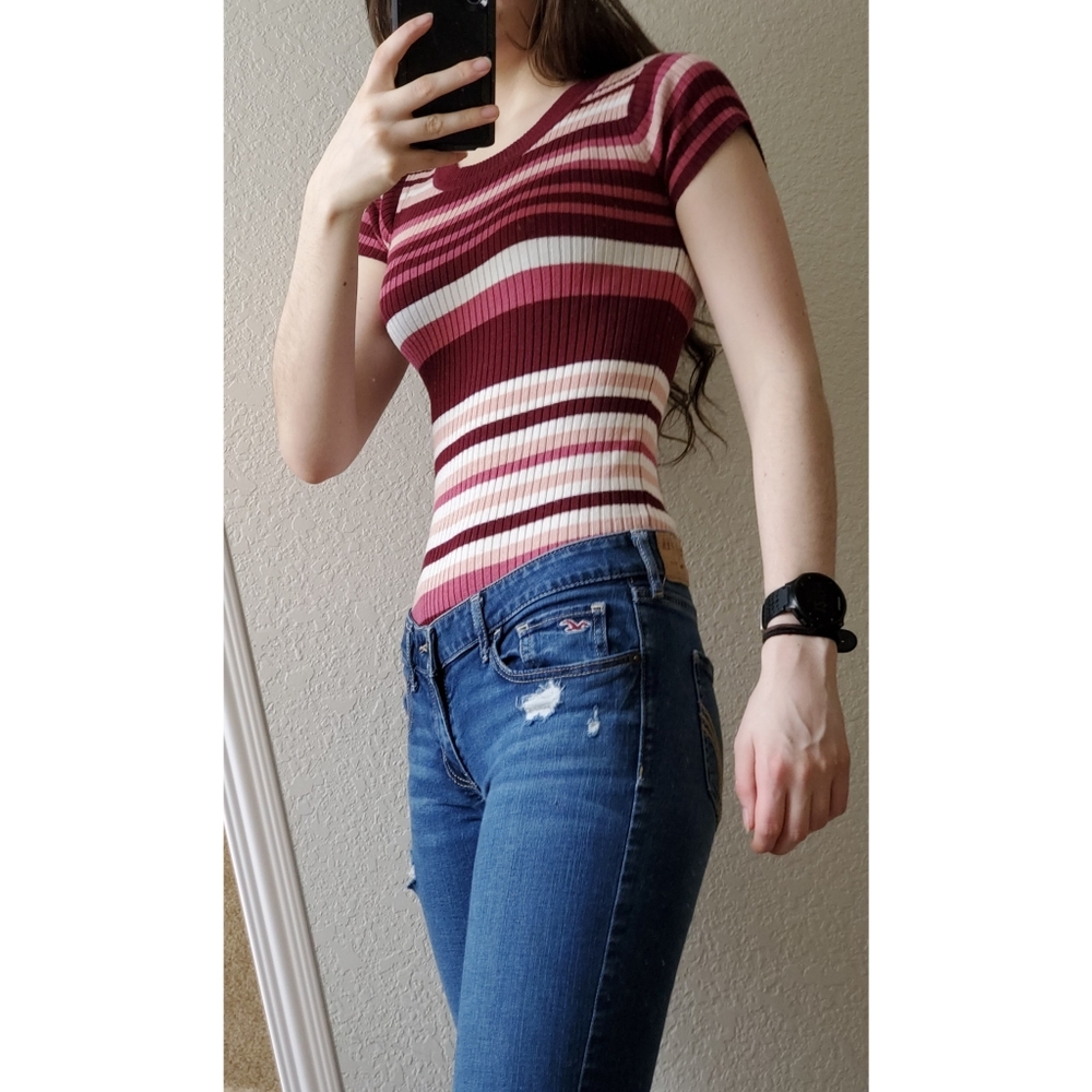 🎉2 FOR 12🎉 Fitted Stretchy Striped T-Shirt